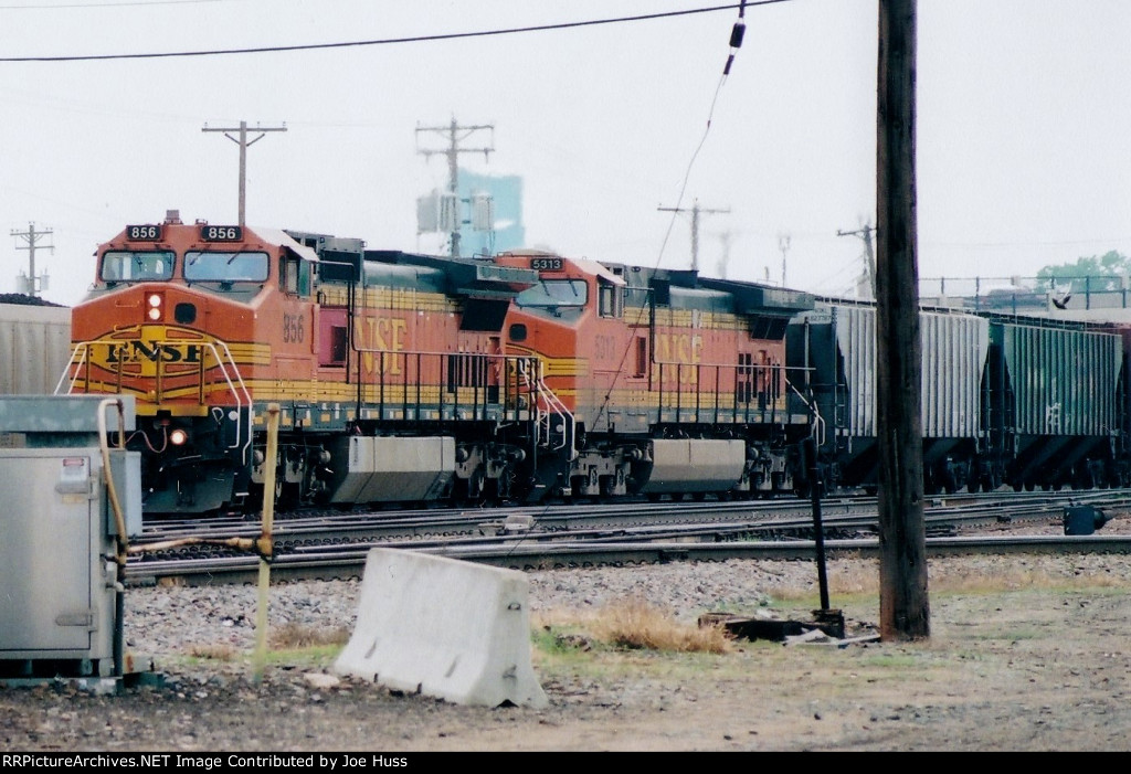 BNSF 856 West